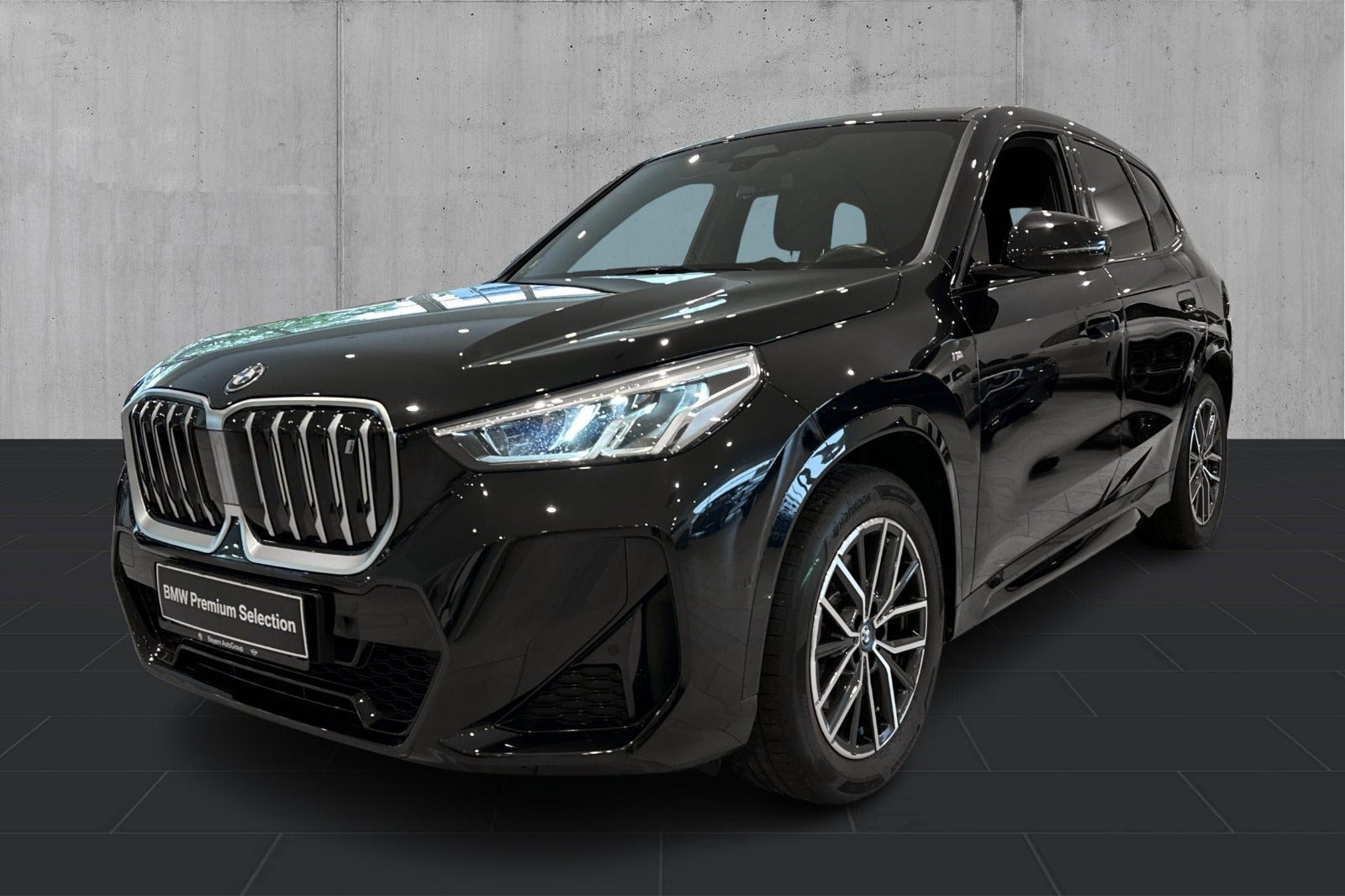 BMW iX1 xDrive30 M-Sport