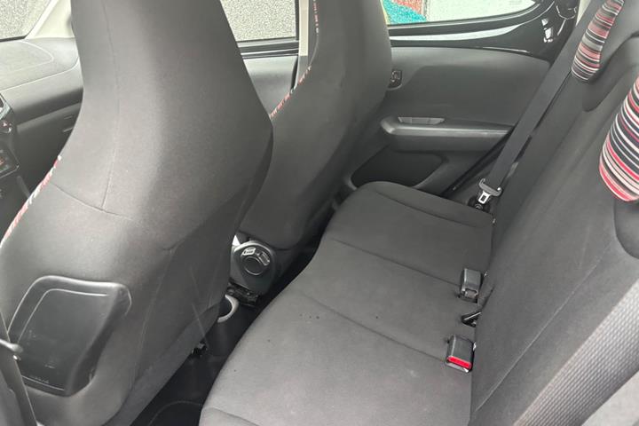 Sort Citroën C1 fra 2018
