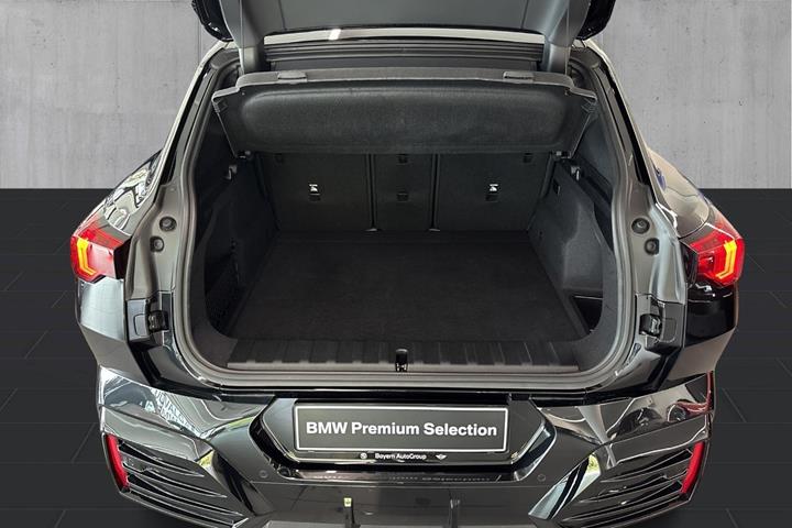 Sort BMW iX2 fra 2025