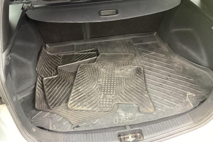 Grøn Hyundai i30 fra 2016
