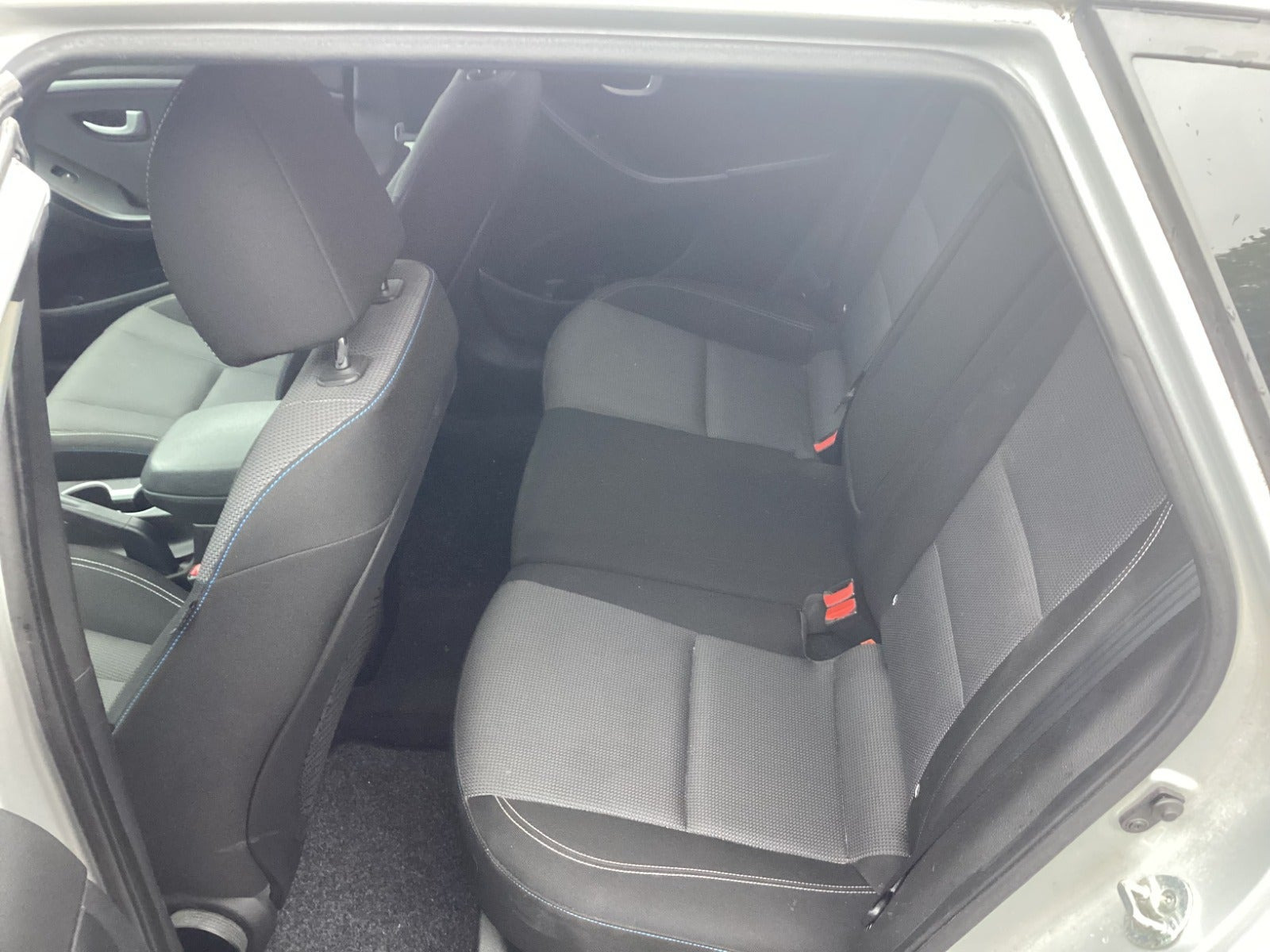 Grøn Hyundai i30 fra 2016
