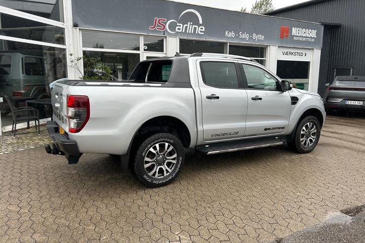 Sølv Ford Ranger fra 2022