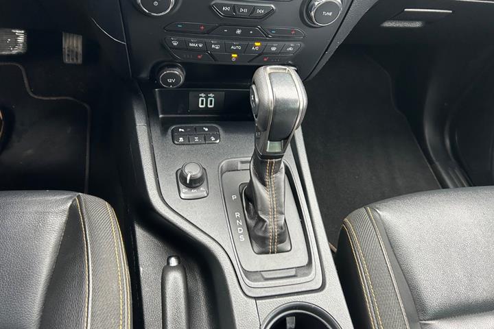 Sølv Ford Ranger fra 2022