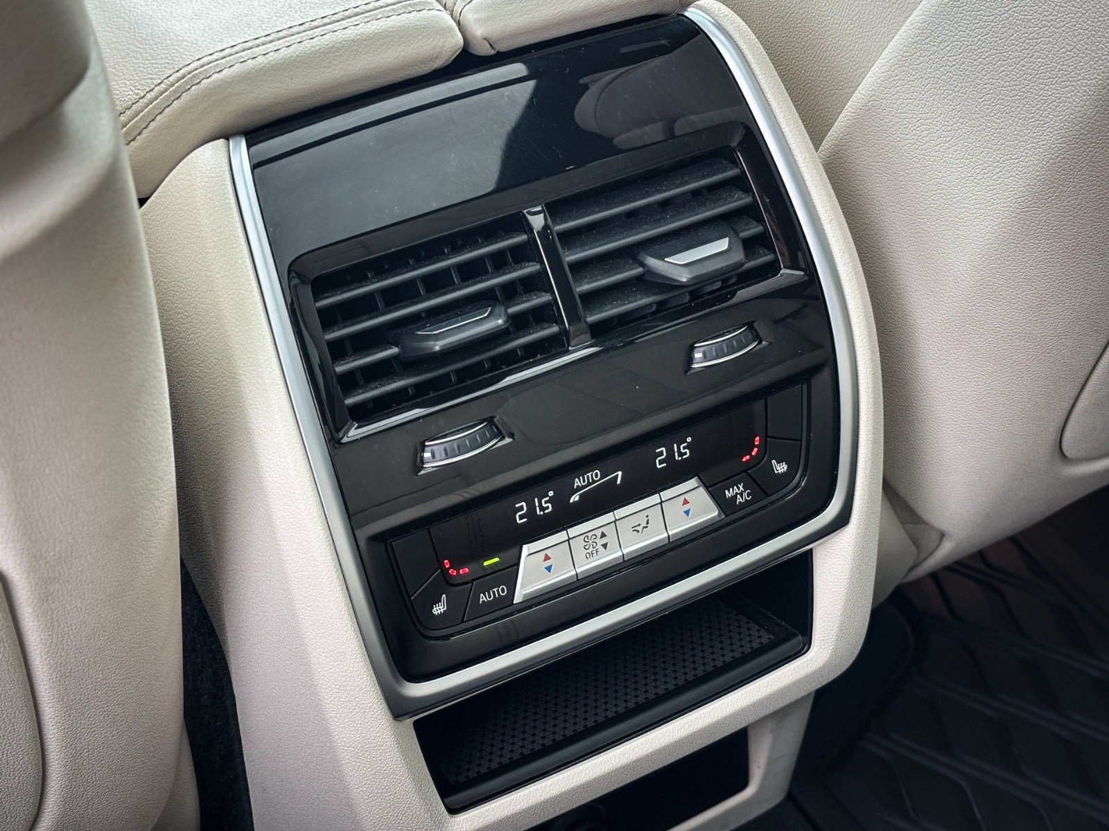Sort BMW X5 fra 2021