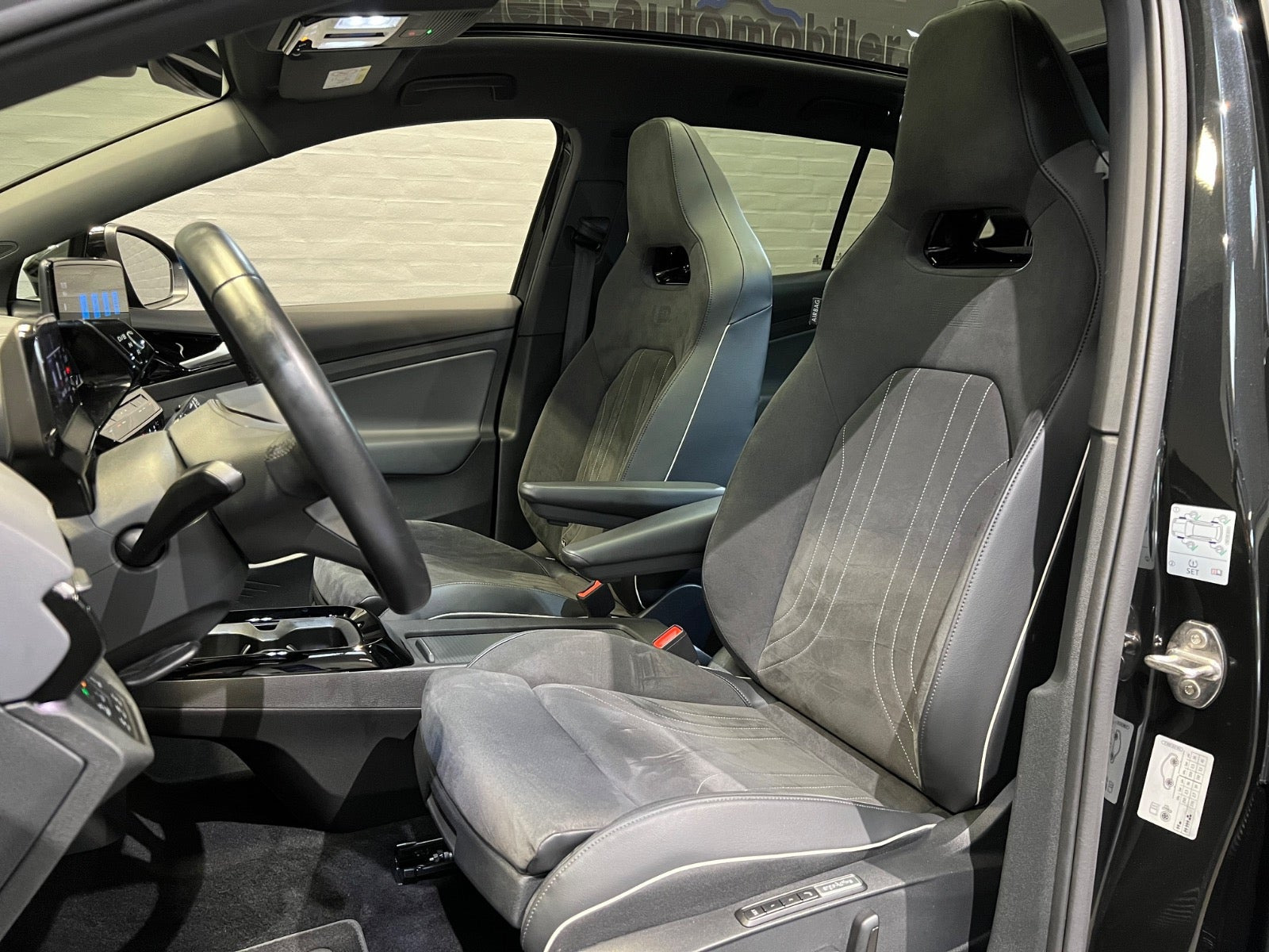 Sort VW ID.4 fra 2023
