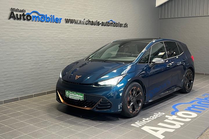Blå Cupra Born fra 2024