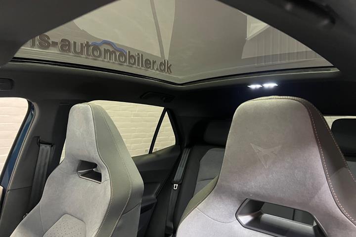Blå Cupra Born fra 2024