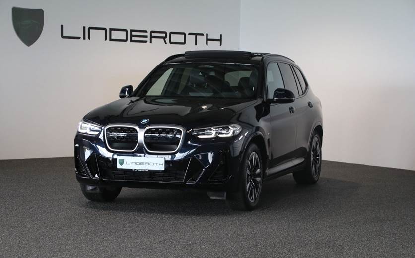 BMW iX3 Charged M-Sport