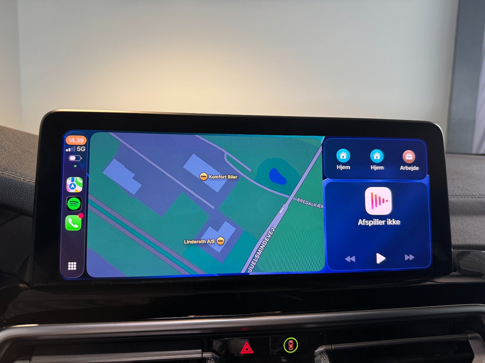Sort BMW iX3 fra 2023