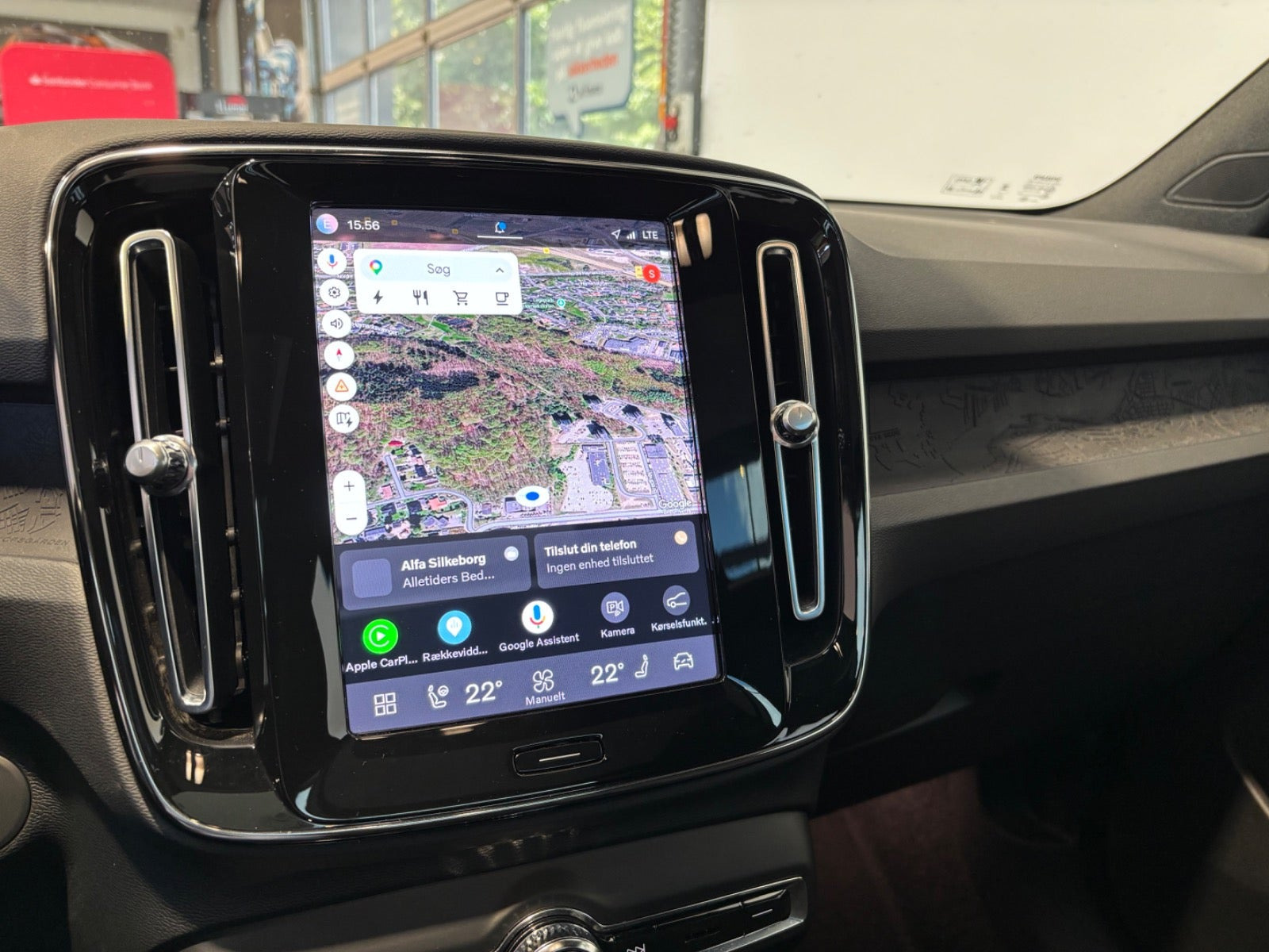 Sort Volvo XC40 fra 2023