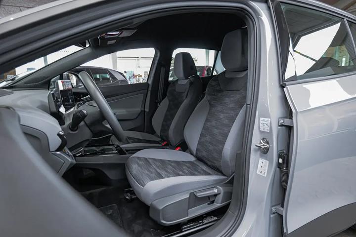 Grå VW ID.4 fra 2024