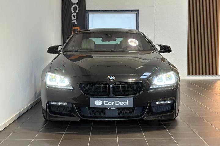 Sort BMW 650i fra 2014