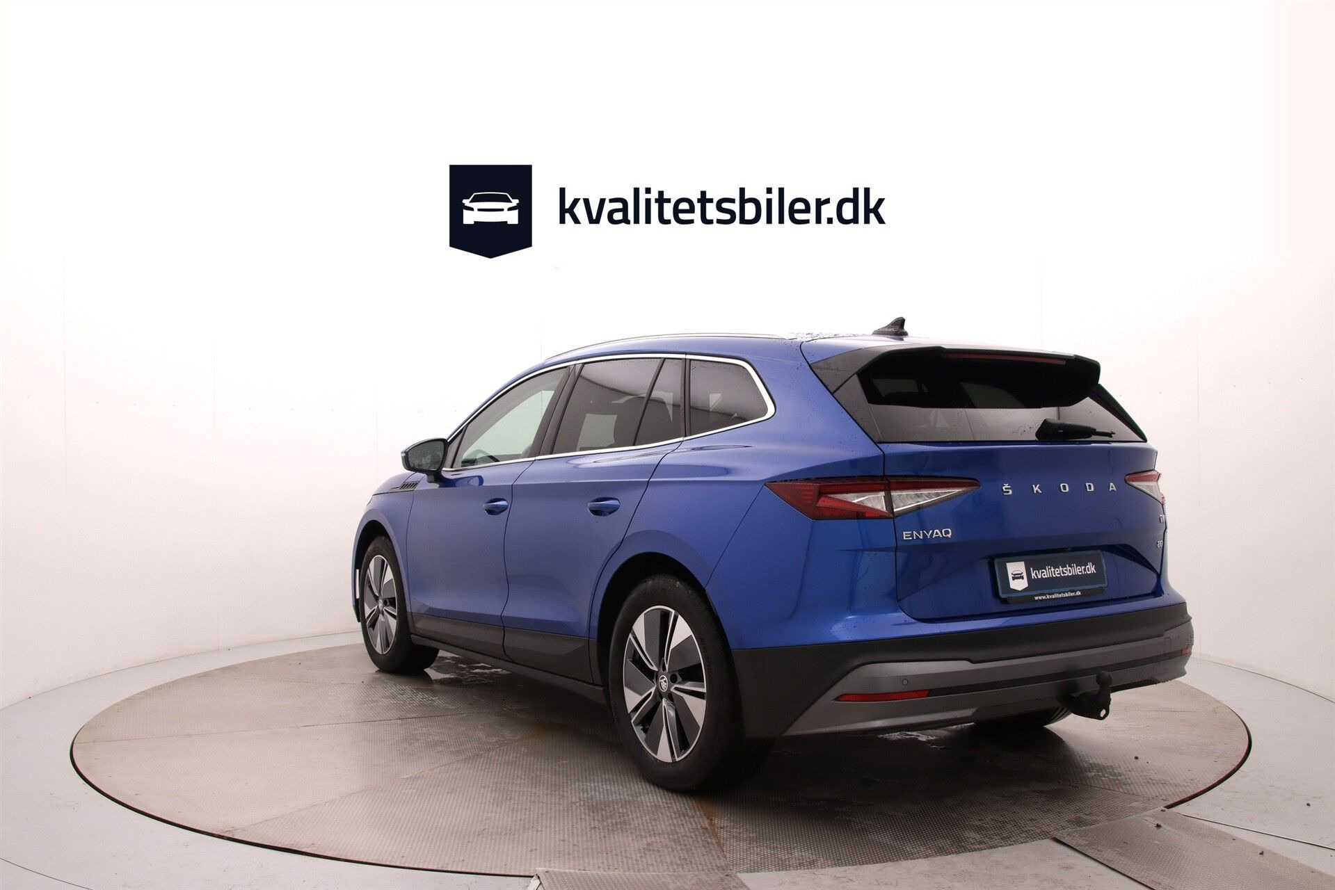 Blå Skoda Enyaq fra 2022