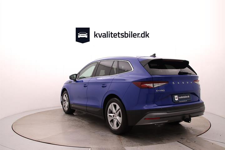 Blå Skoda Enyaq fra 2022