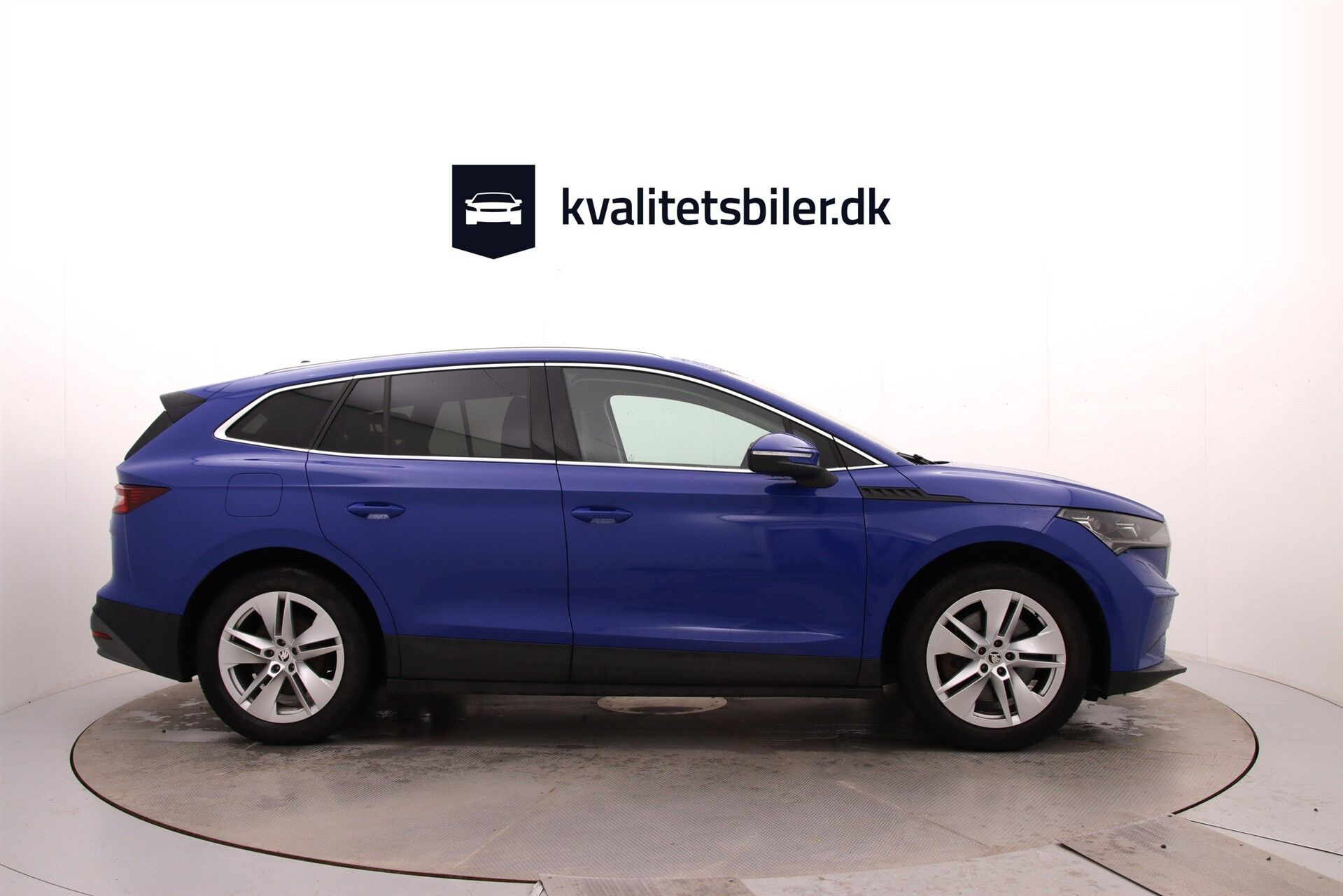 Blå Skoda Enyaq fra 2022