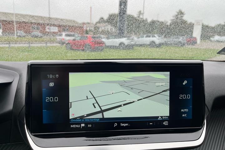 Hvid Peugeot 208 fra 2022