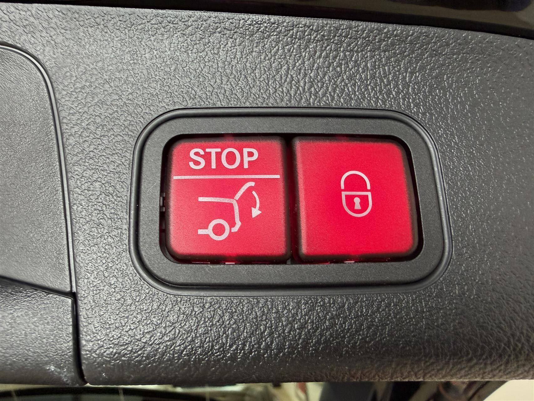 Sort Mercedes EQA250+ fra 2021