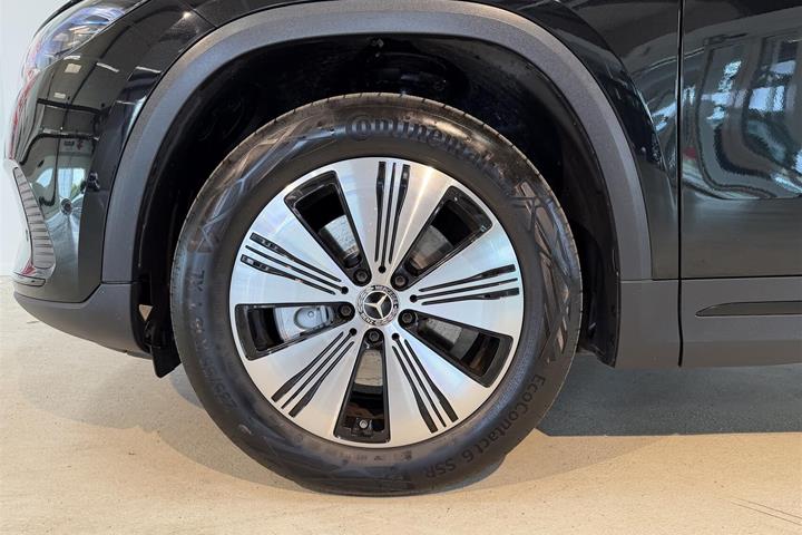 Sort Mercedes EQA250+ fra 2021