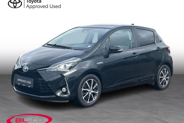 Grå Toyota Yaris fra 2020