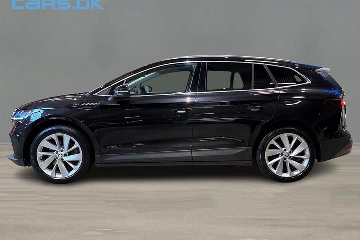 Sort Skoda Enyaq fra 2023
