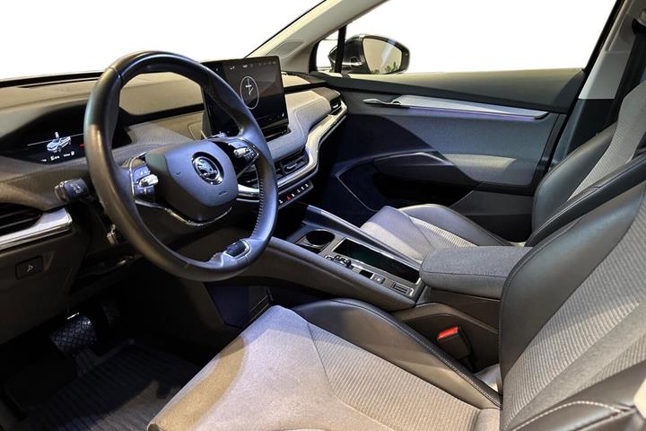 Sort Skoda Enyaq fra 2023