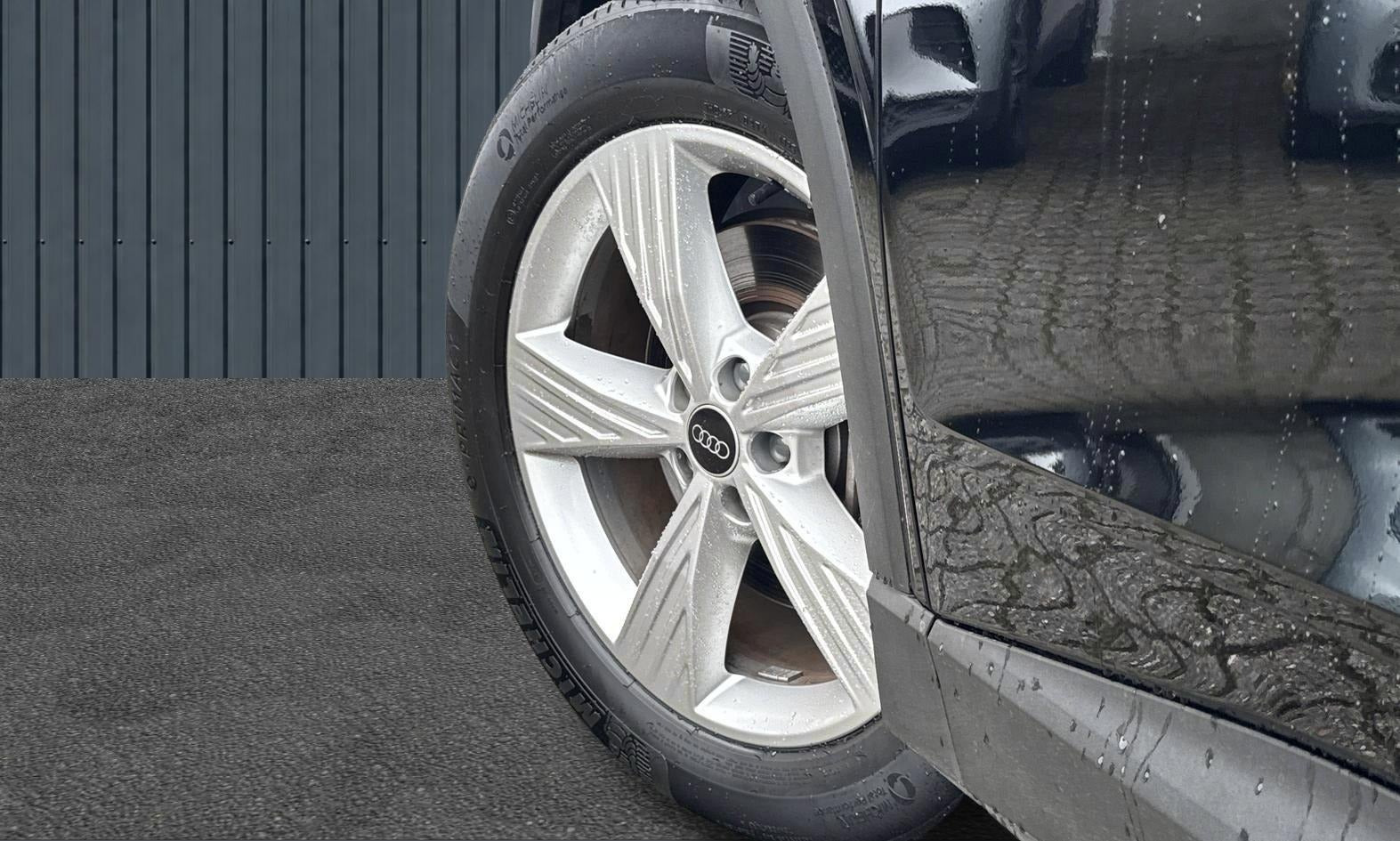 Sort Audi Q4 e-tron fra 2023
