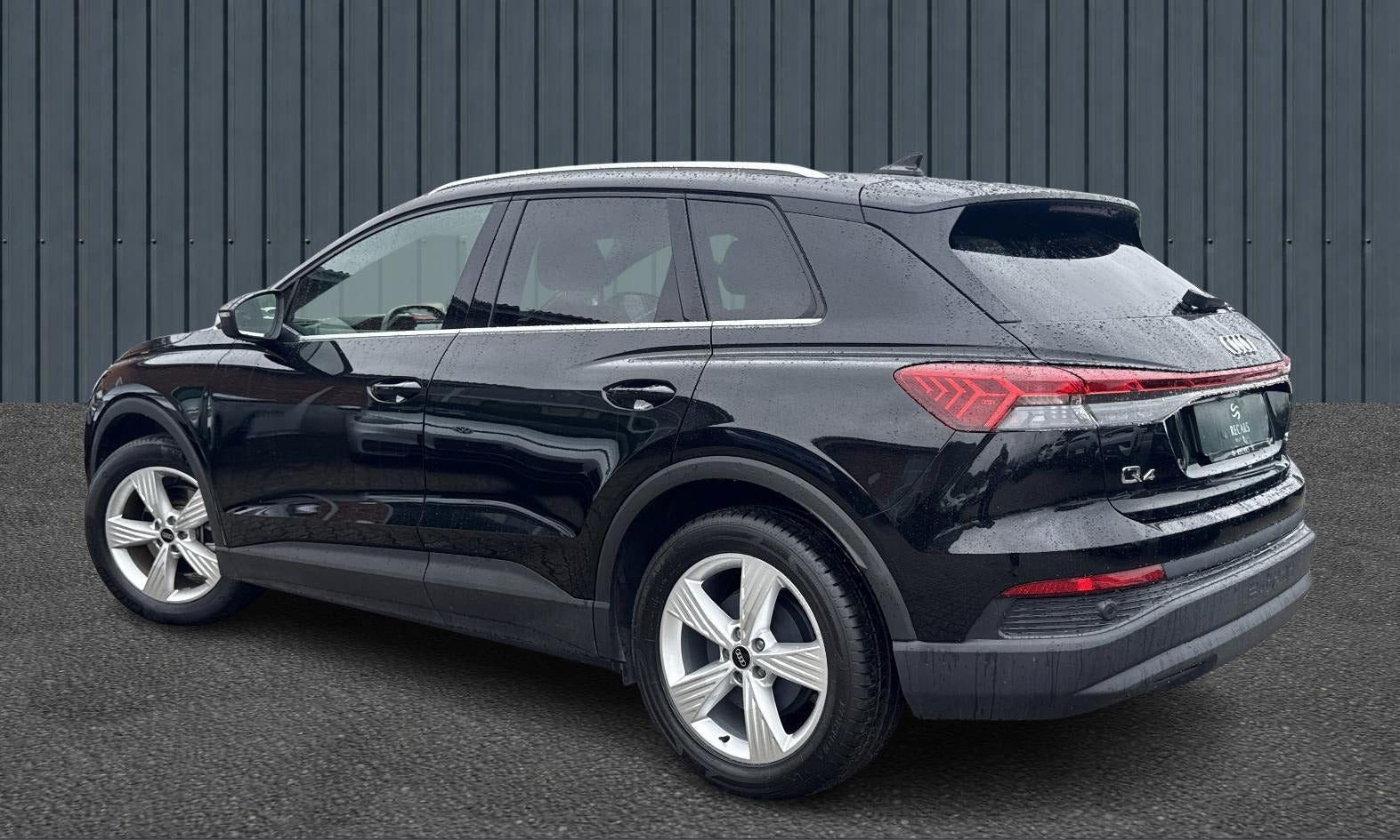 Sort Audi Q4 e-tron fra 2023