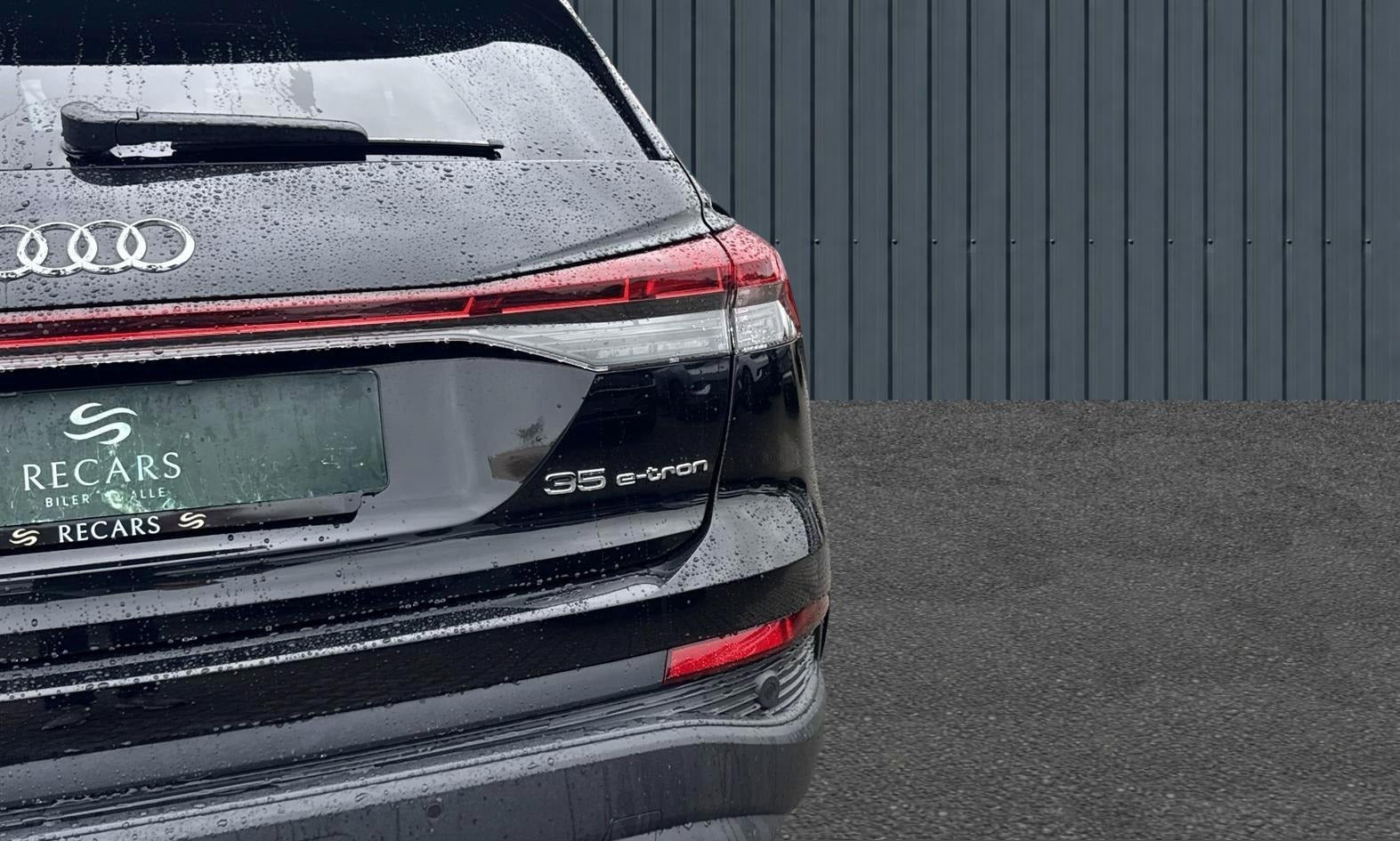 Sort Audi Q4 e-tron fra 2023