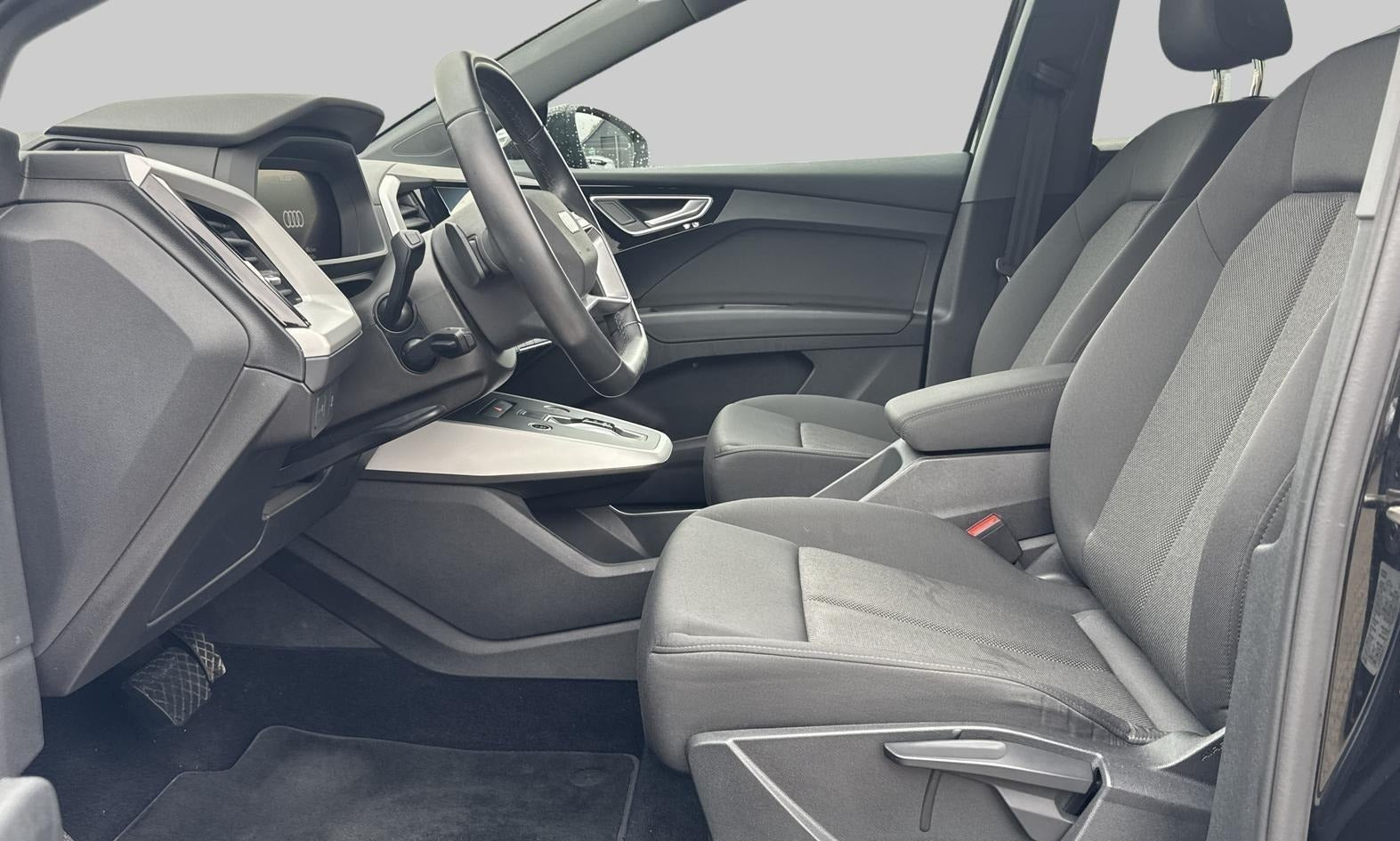 Sort Audi Q4 e-tron fra 2023