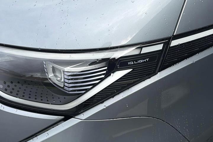 Sølv VW ID.Buzz fra 2026