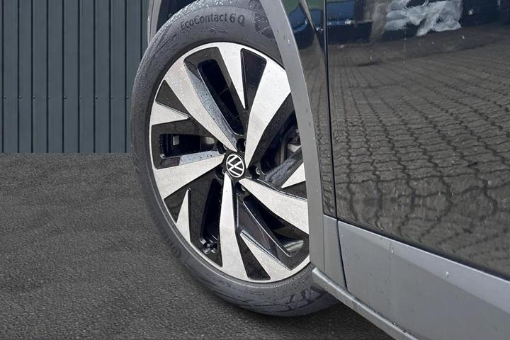 Sort VW ID.4 fra 2023