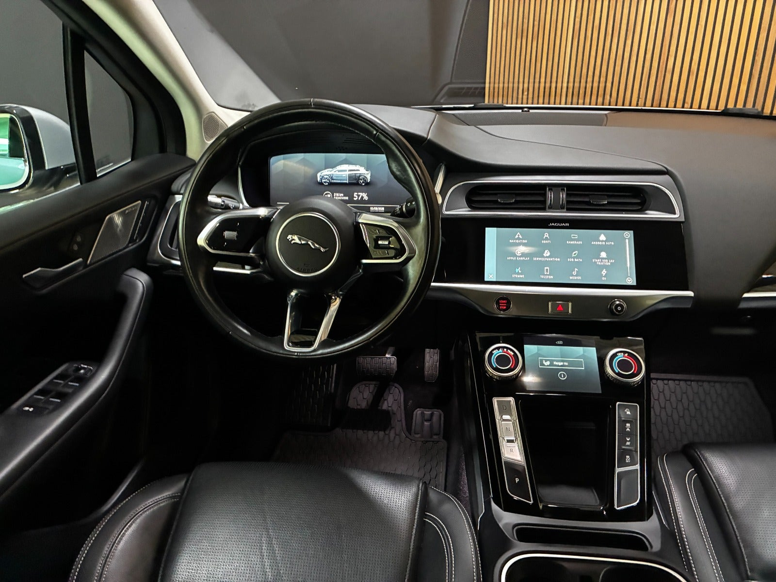 Jaguar I-Pace EV320, 320ps, 2021