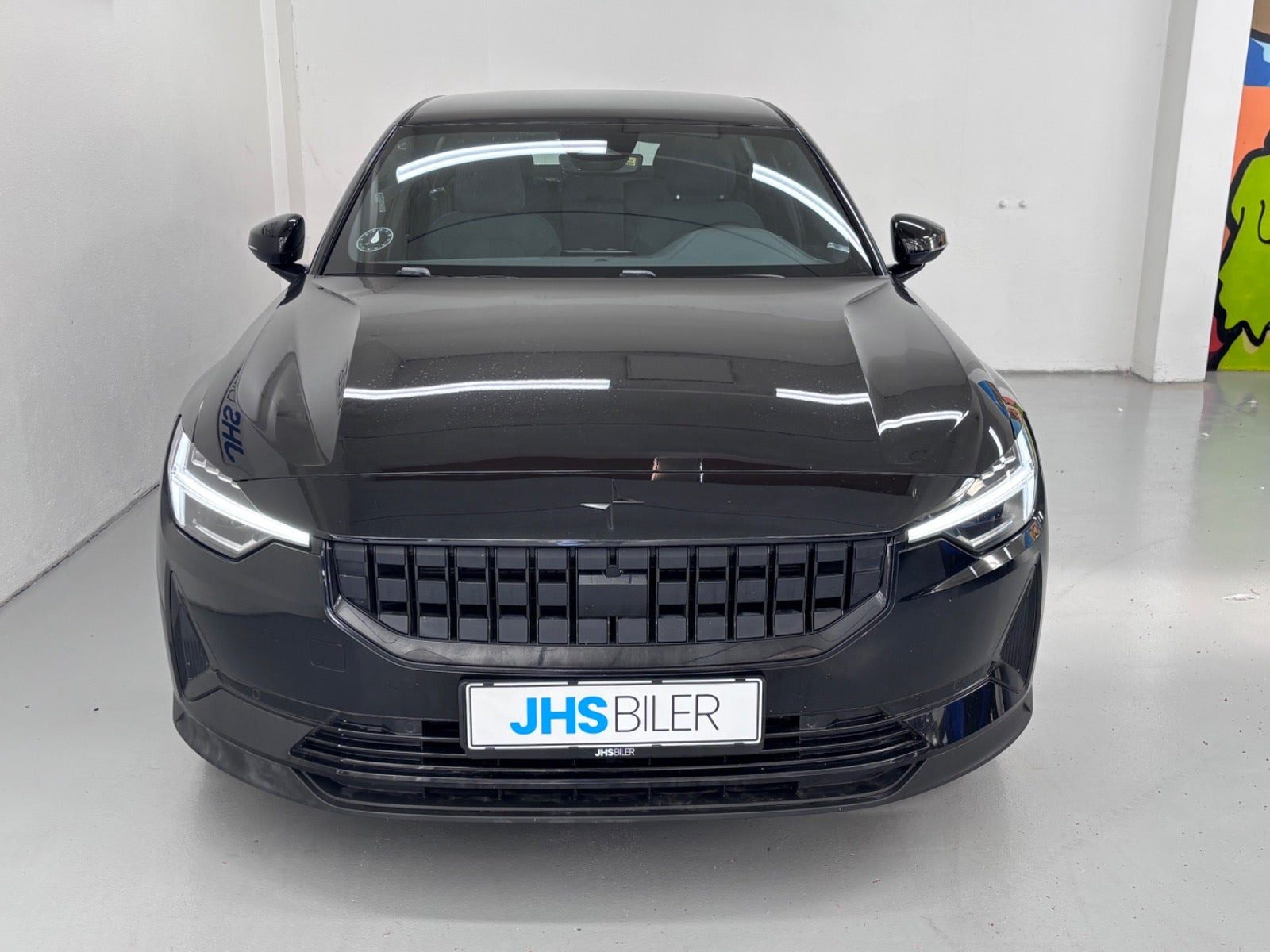 Sort Polestar 2 fra 2023