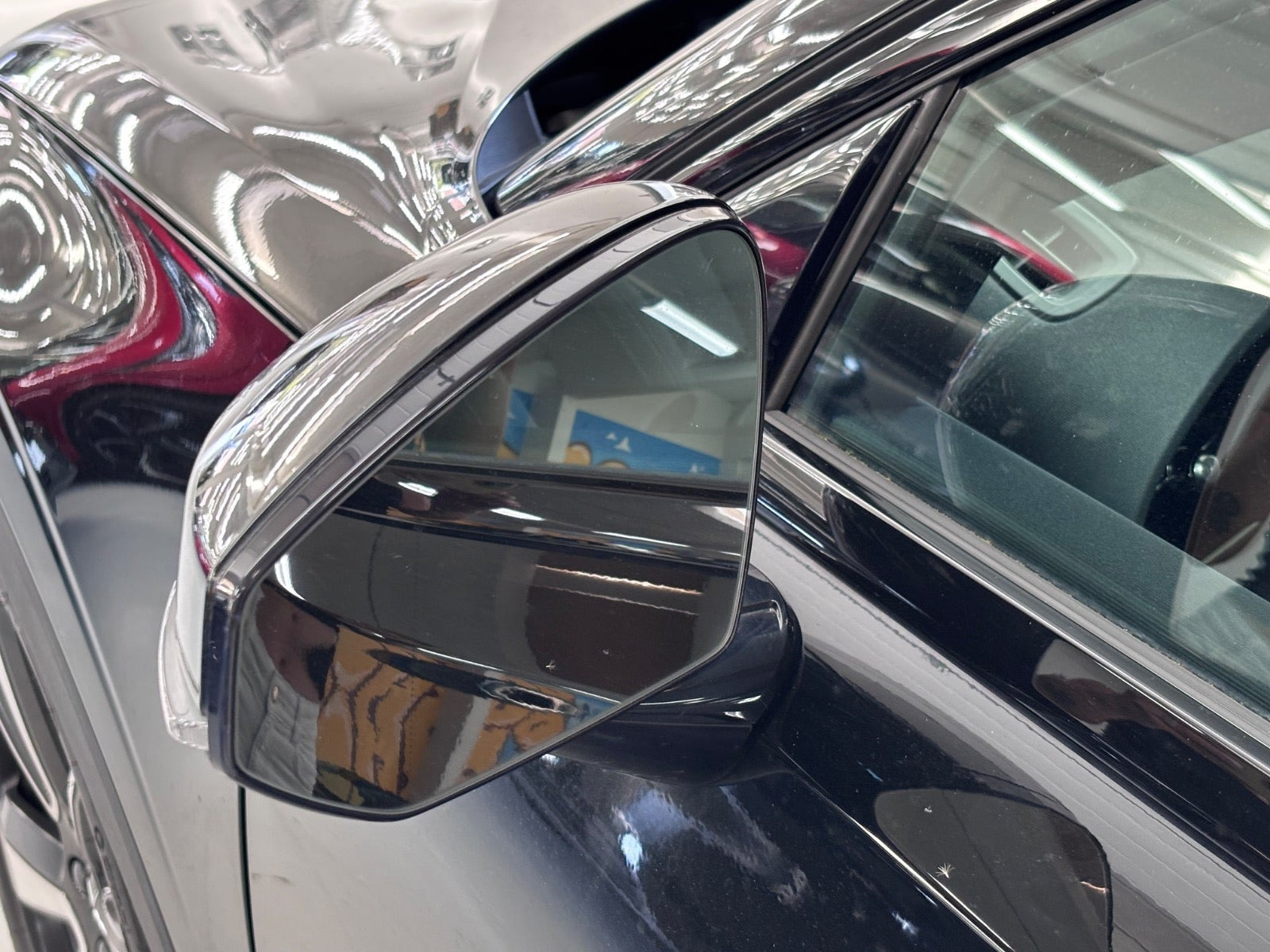 Sort Polestar 2 fra 2023