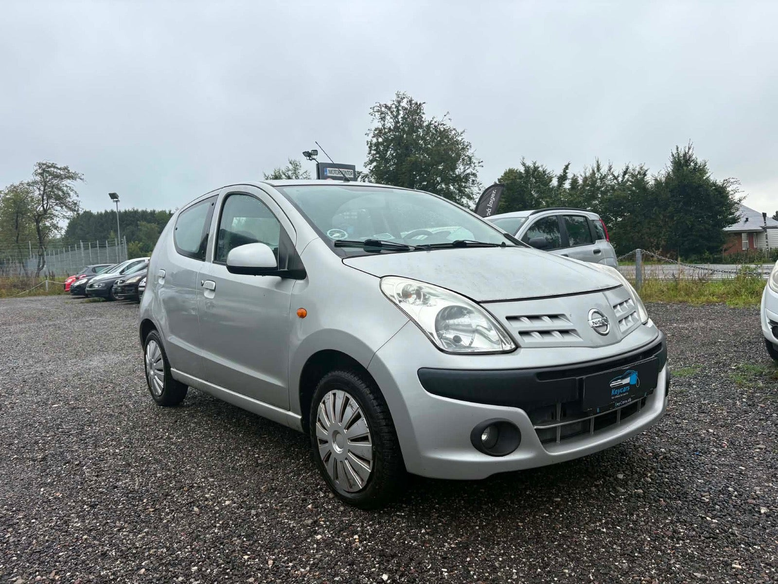 Sølv Nissan Pixo fra 2009