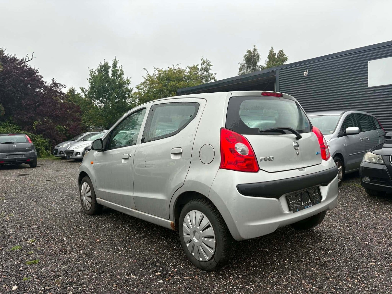 Sølv Nissan Pixo fra 2009