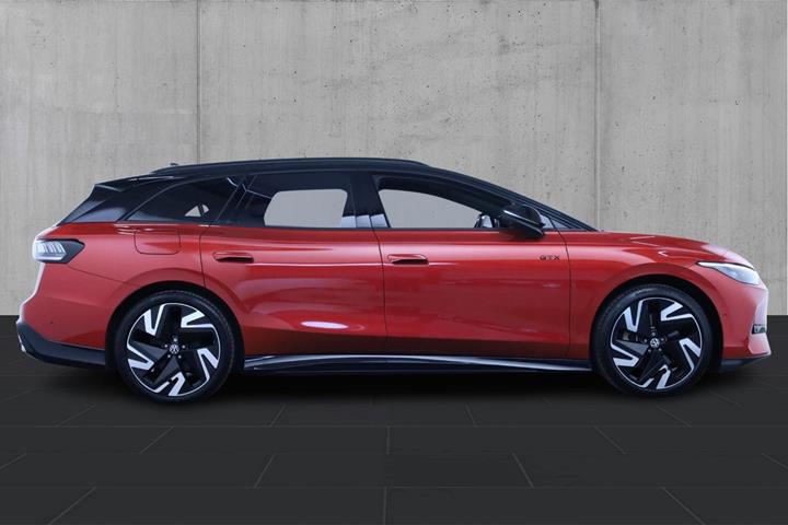 Rød VW ID.7 fra 2025