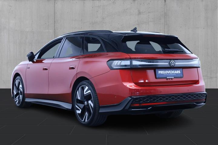 Rød VW ID.7 fra 2025