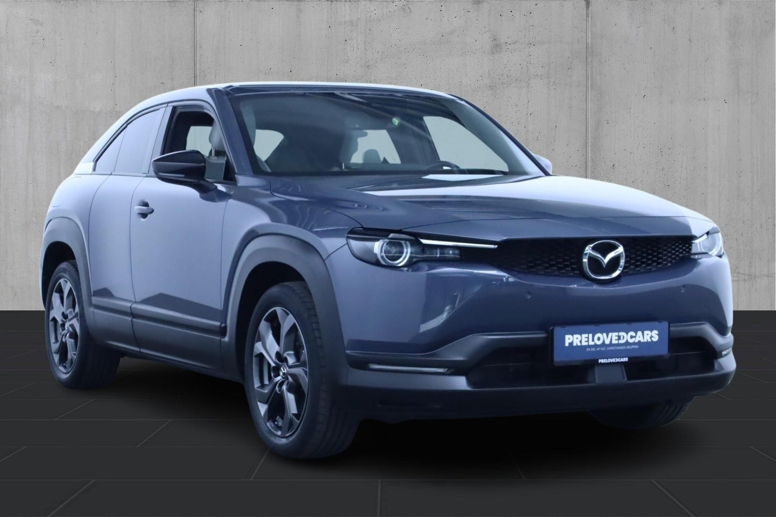 Blå Mazda MX-30 fra 2021