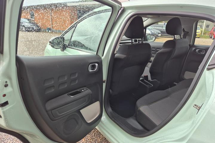 Grøn Citroën C3 fra 2017