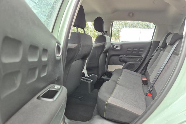 Grøn Citroën C3 fra 2017