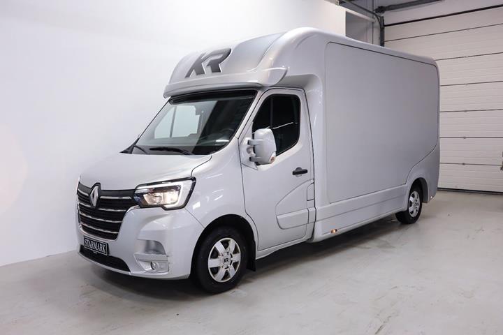 Sølv Renault Master IV T35 fra 2020