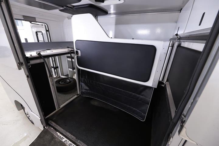 Sølv Renault Master IV T35 fra 2020