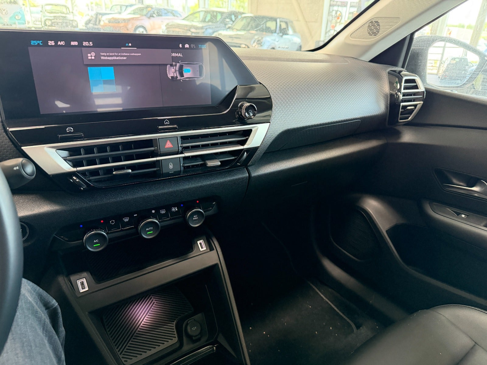 Blå Citroën ë-C4 fra 2025