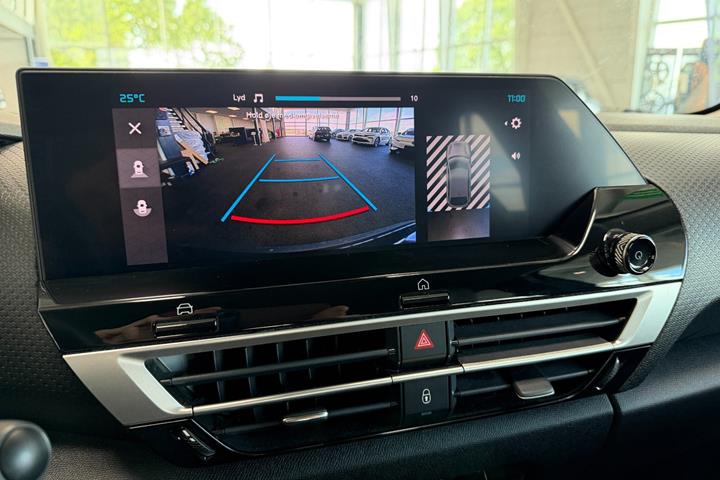 Blå Citroën ë-C4 fra 2025