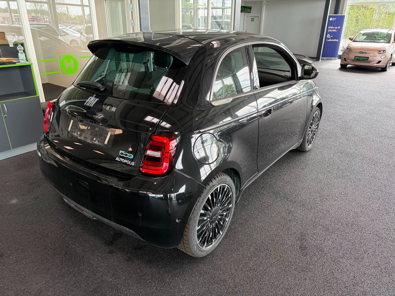 Sort Fiat 500e fra 2023