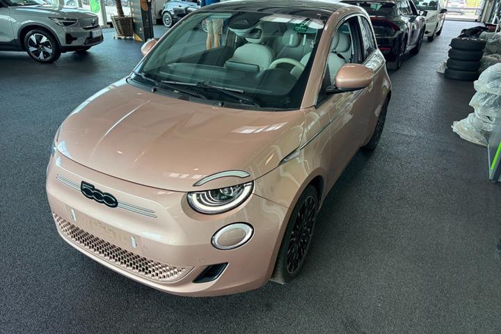 Gul Fiat 500e fra 2023