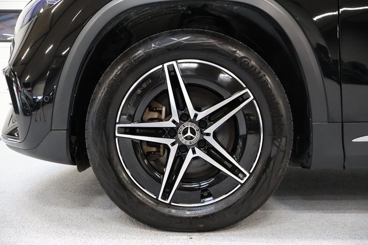 Sort Mercedes EQA250+ fra 2023