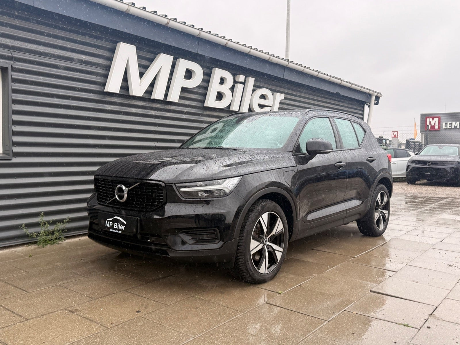 Sort Volvo XC40 fra 2022