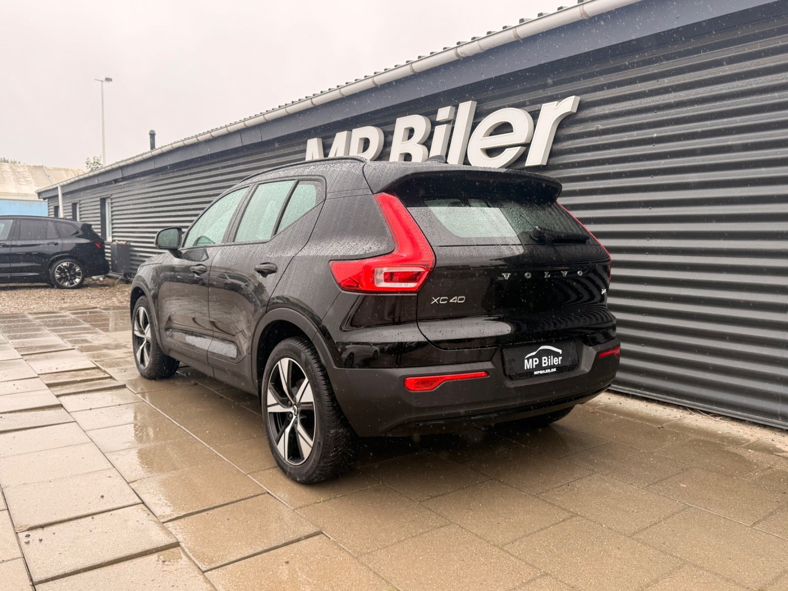 Sort Volvo XC40 fra 2022